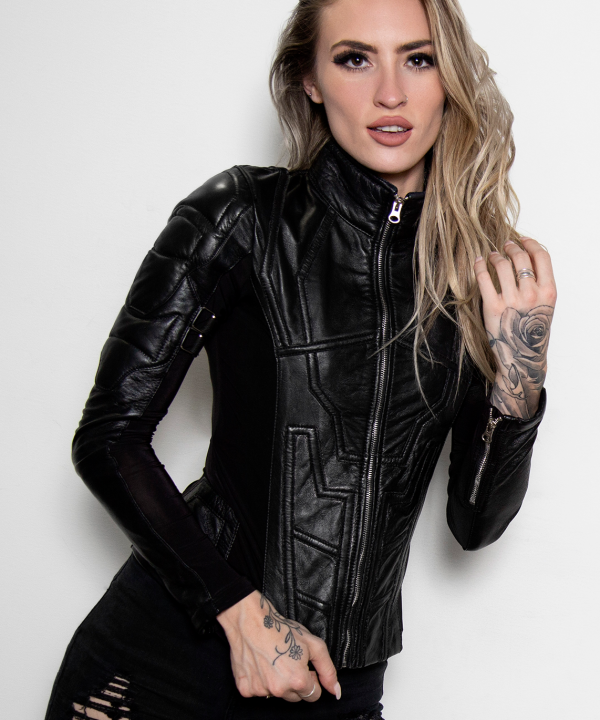 black widow Natasha Romanoff black leather suit cosplay